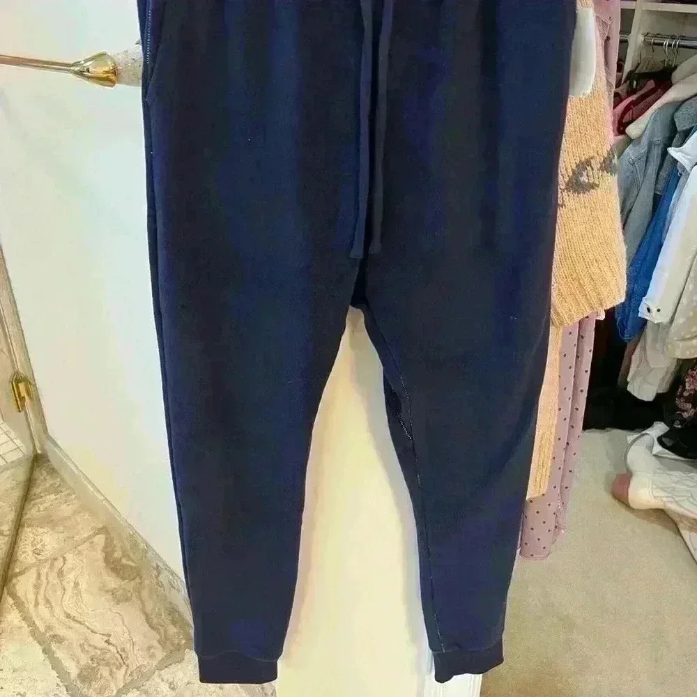NWOT M Singer Navy Drawstring Traveller Pants - size m